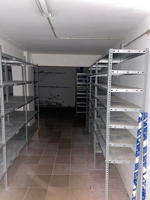 INTERIOR 2_3.jpg